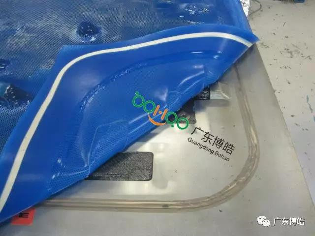 VPI硅膠真空成型｜實際應用案例&mdash;&mdash;汽車配件（碳纖維/預浸料）